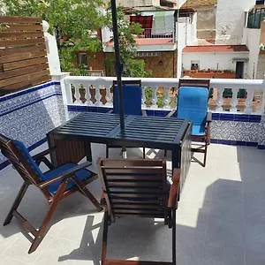 https://townhouse-with-roof-terrace-close-to-the-beach.1costadelsol.com
