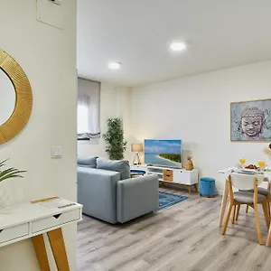 https://letmalaga-station-malaga.hotelsinnerja.org